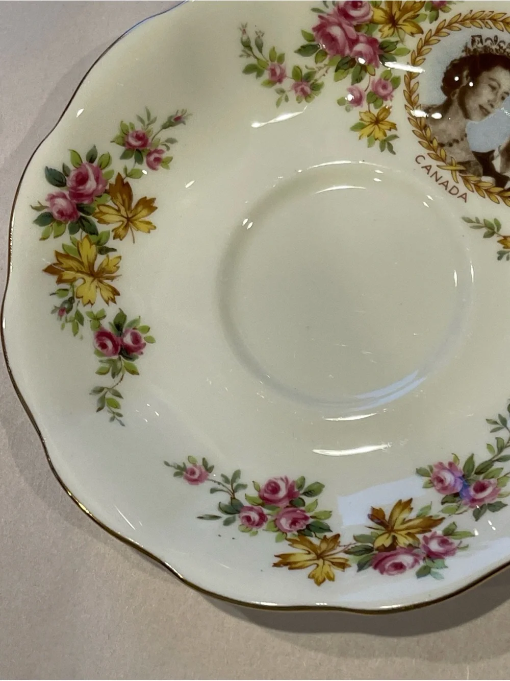 Royal Albert England Commemorative Royal Visit 1959 Canada Cup & Saucer Set